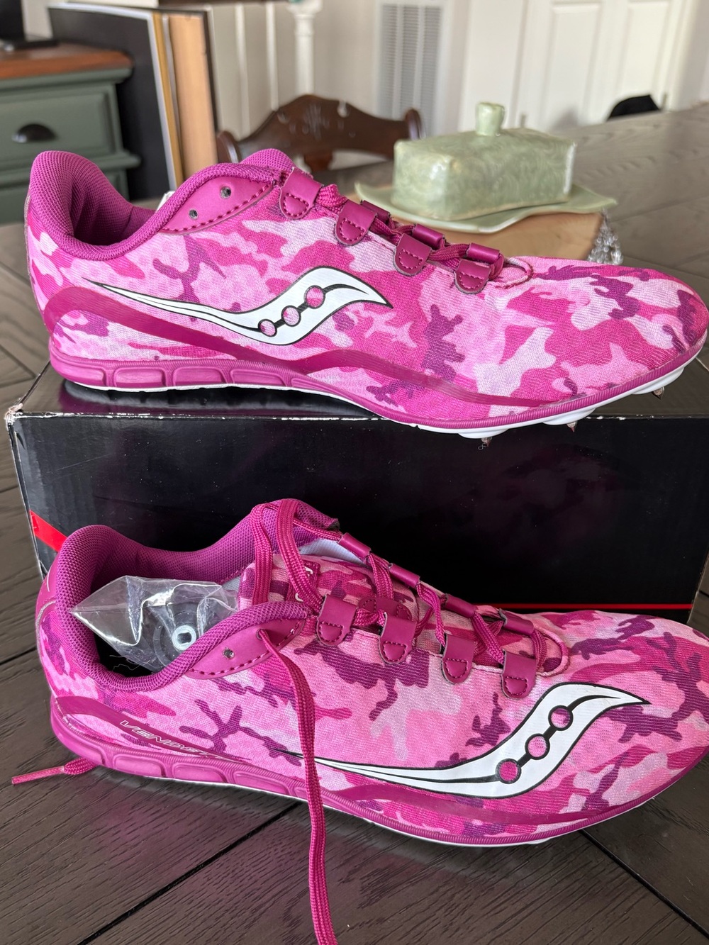 Saucony Pink Camo Women's Athletic Running Shoes